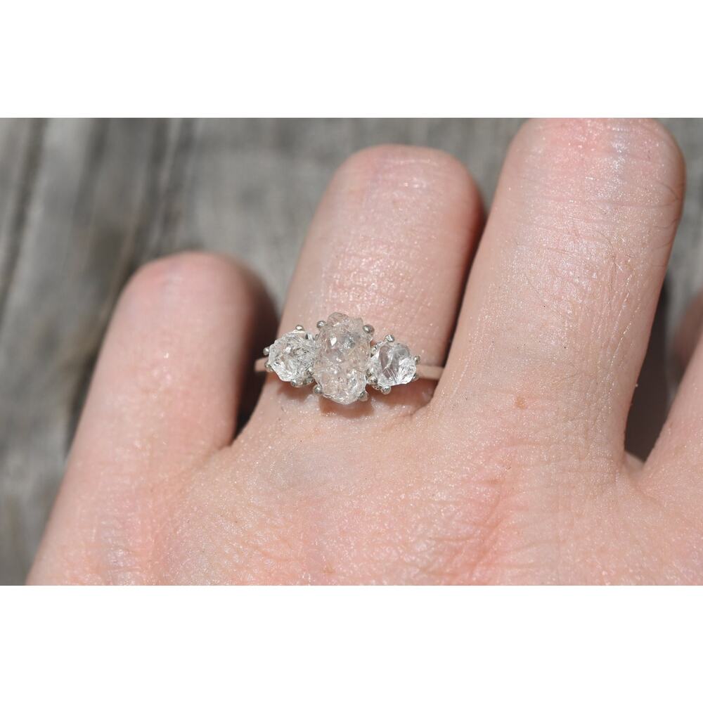 alternative raw diamond engagement rings, raw crystal size 4 5 6 7 8 8 9 10 11